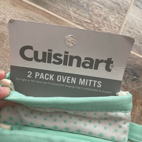 Cuisinart Kitchen Nwt Mint Green Oven Mitt Set Of 2 Poshmark